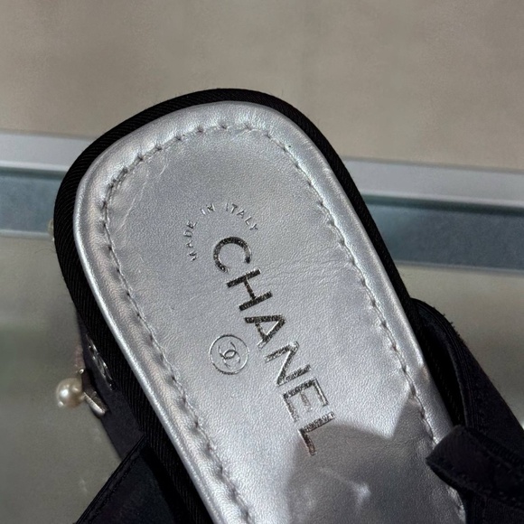 NEW Chanel Black Fabric Leather Pearl Block Heel Star Sandals Shoes - 39 - Picture 8 of 15
